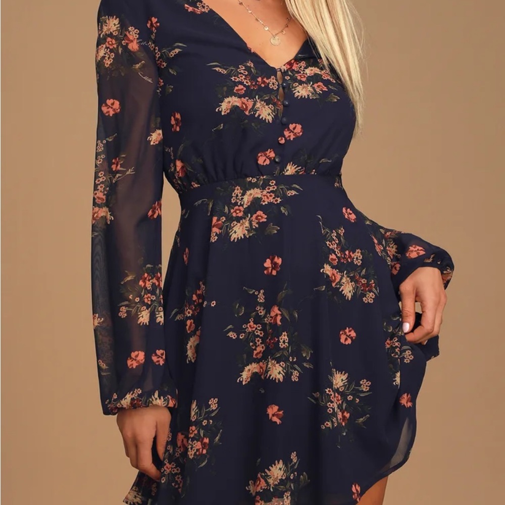 Lulu's Navy Floral Long Sleeve Dress